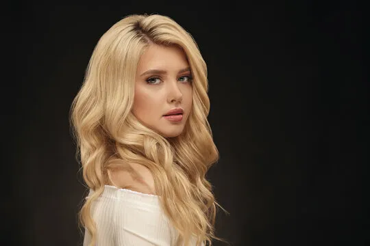 分析师头像占位图